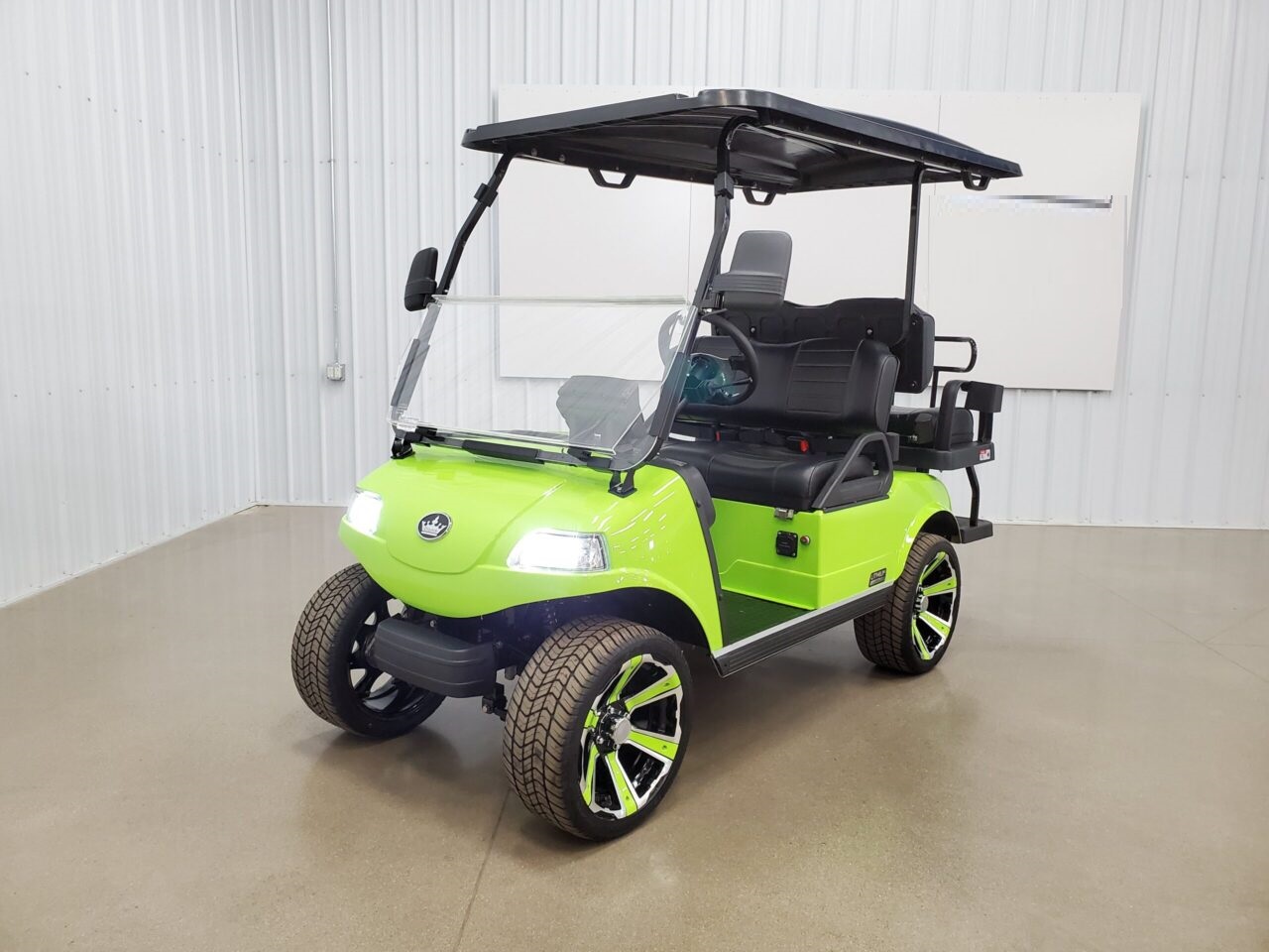 2023 Evolution Classic 4 Plus Lithium Ion 4 Pass Golf Cart, Lime Green For Sale